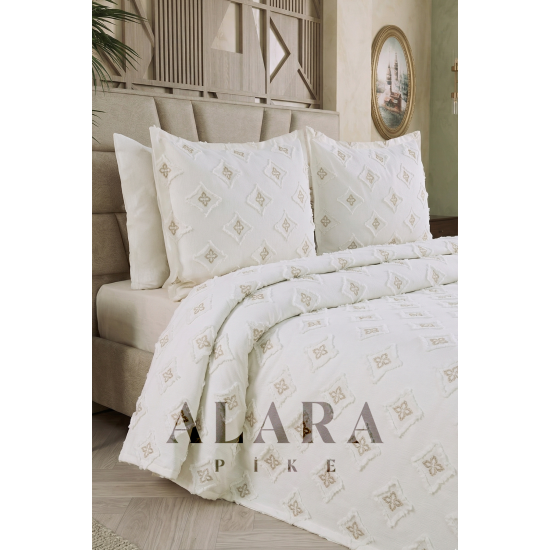 ALARA PİKE Krem Premium Ponponlu Şönil Çift Kişilik Yatak Örtüsü Takımı